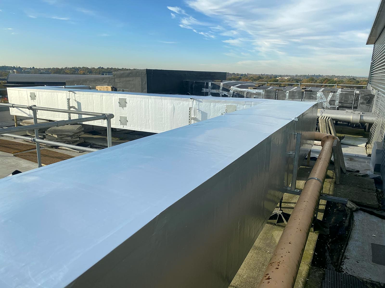 Rooftop AHU Enclosures & Distribution Pipework — photo 10